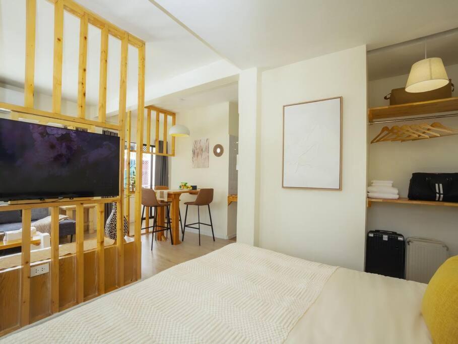 Cozy For 3 Guests At Center-silom - 5b Căn hộ *